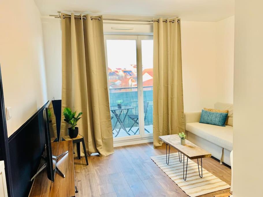 Appartement T2 Ideal Pour Familles Ou Sejour D Affaire Аржантей Екстер'єр фото