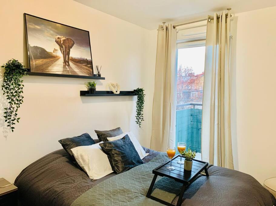 Appartement T2 Ideal Pour Familles Ou Sejour D Affaire Аржантей Екстер'єр фото